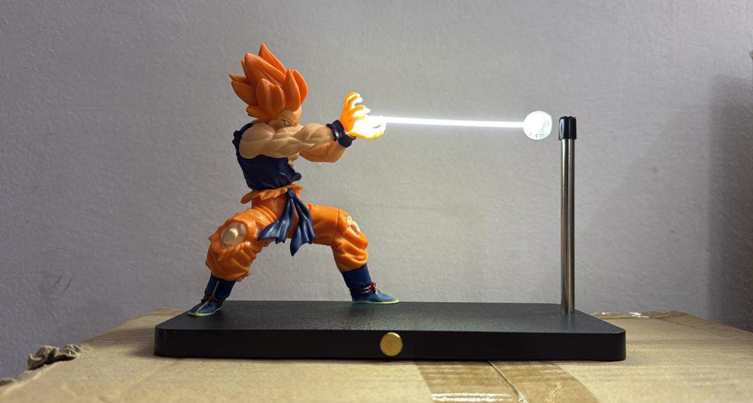 Super Saiyan Goku Kamehameha Light-Up Figure 16cm 💥 | Epic Battle Edition